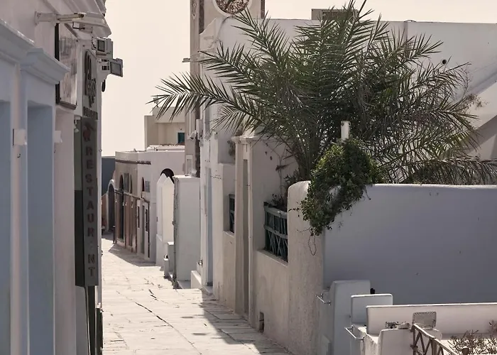 Alisaris Cave Suites Oia