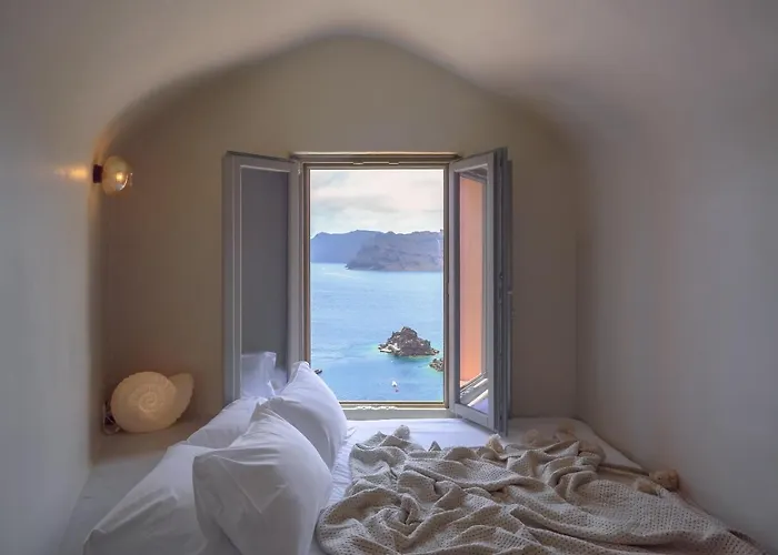 Oia Waves By Sv Villa