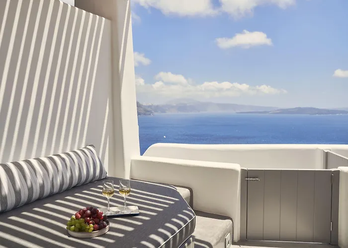 Alisaris Cave Suites Oia